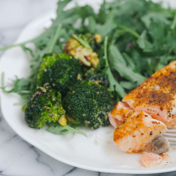 Easy 5-Ingredient Salmon