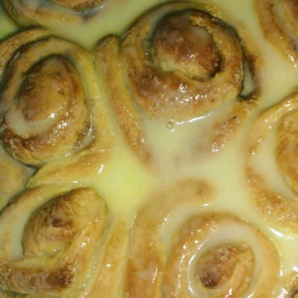 No-Knead Cinnamon Rolls