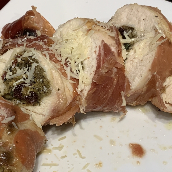 Prosciutto-Wrapped Cherry-Stuffed Chicken Breasts