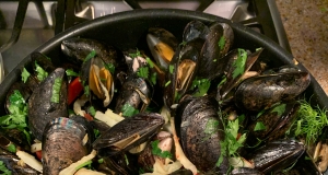 Mussels in a Fennel and White Wine Broth
