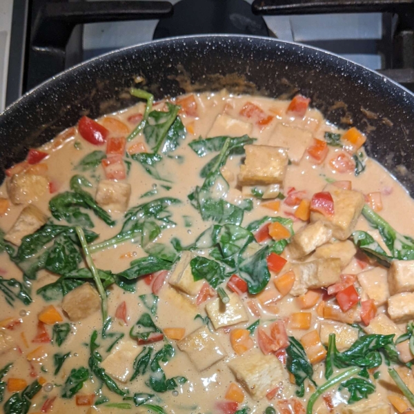 Tofu Stir-Fry with Peanut Sauce (Vegan)