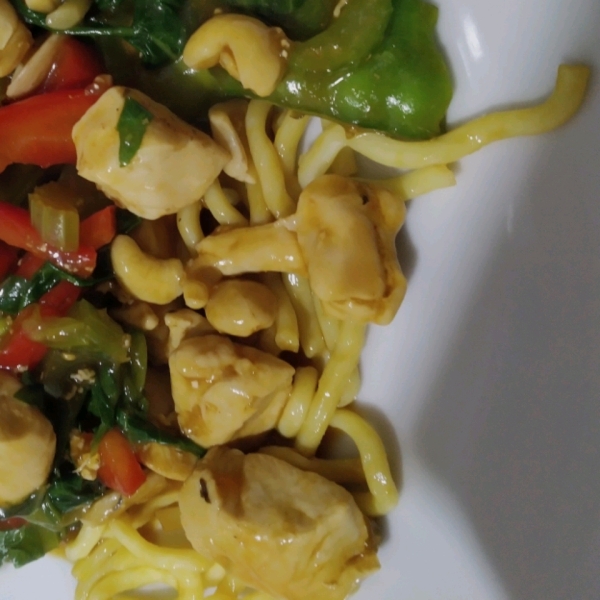 Cashew Chicken Stir Fry