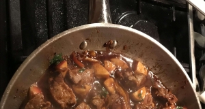 Sweet and Spicy Pork with Apples in Unagi Sauce