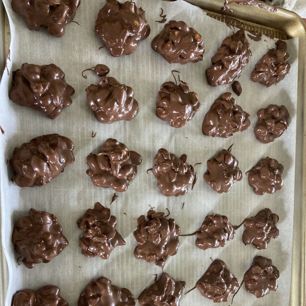 Peanut Clusters