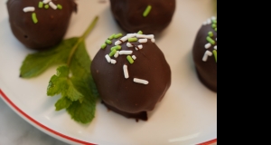 Easy Mint Chocolate Truffles