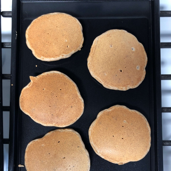 100% Whole Wheat Pancakes