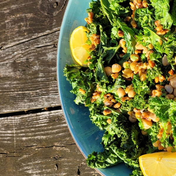 Roasted Kale and Chickpea Salad