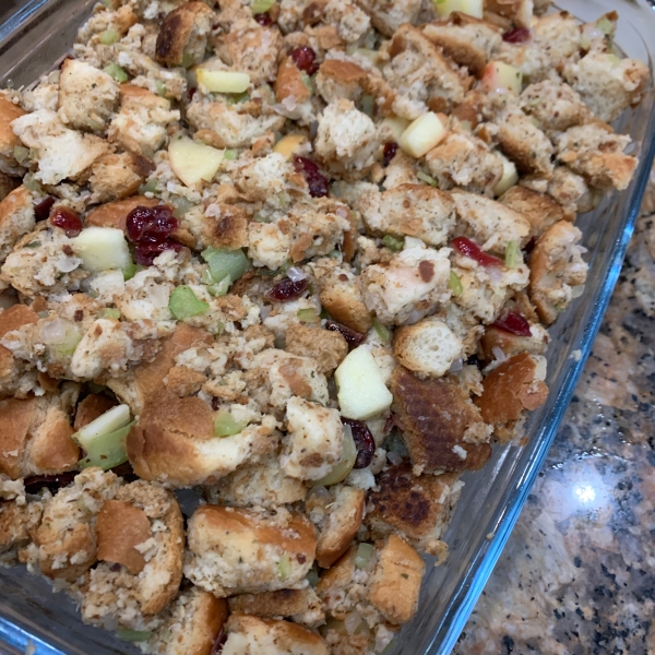 Slow Cooker Cranberry Apple Stuffing