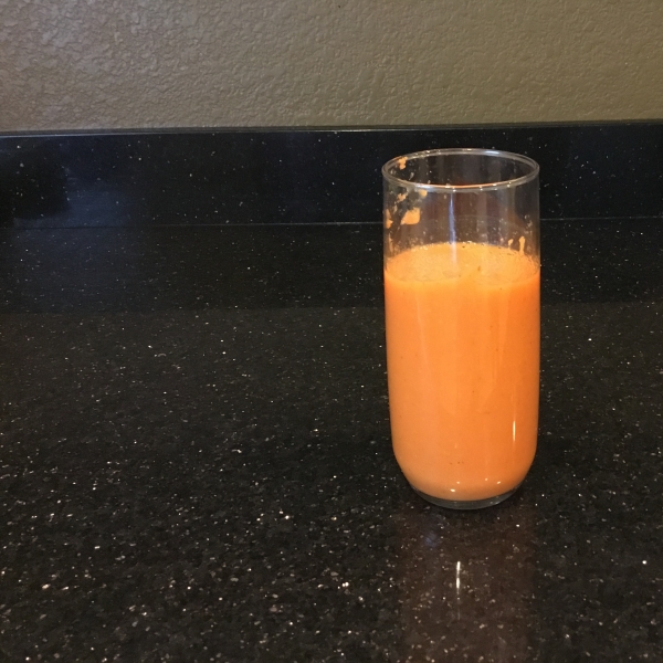 Cabbage, Peach, and Carrot Smoothie