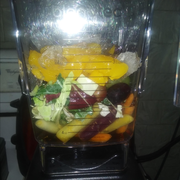 Cabbage, Peach, and Carrot Smoothie