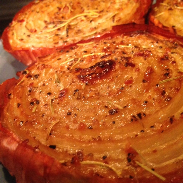 Onions Baked with Rosemary and Cream