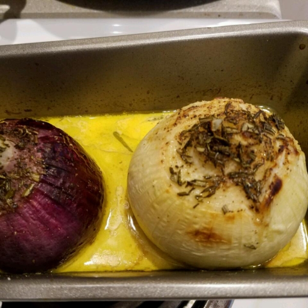 Onions Baked with Rosemary and Cream
