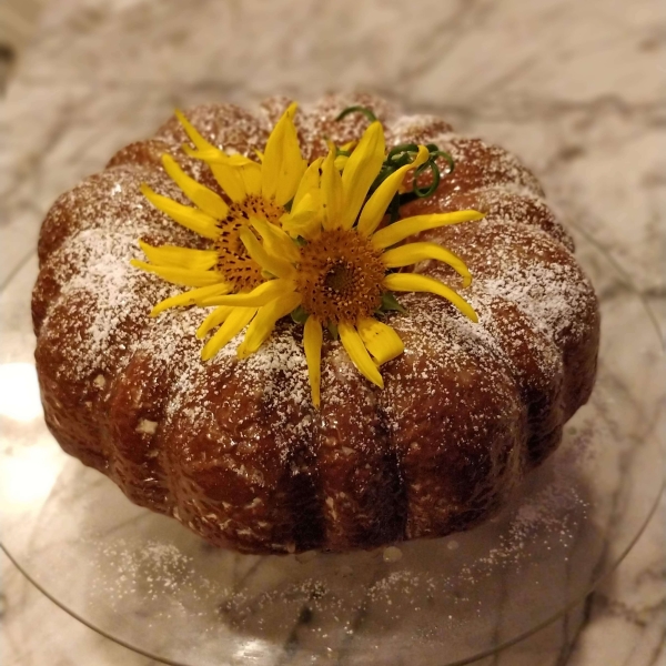 Glenda's Apricot Nectar Cake