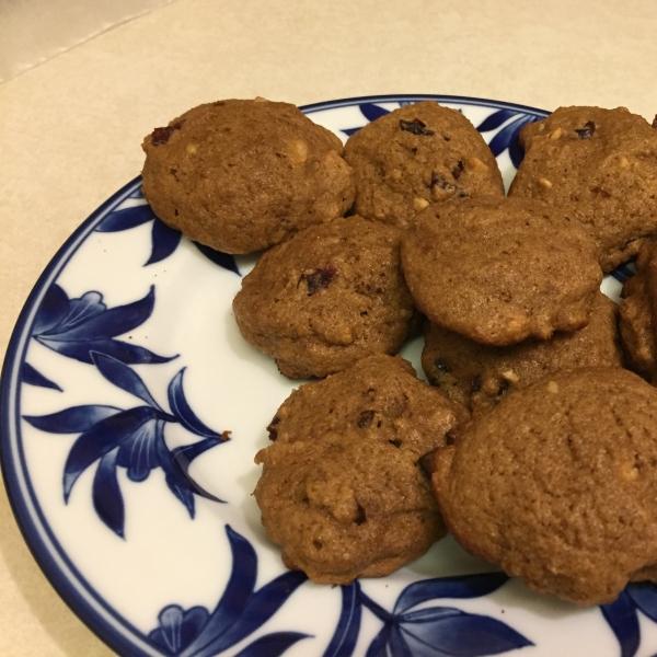 Applesauce Raisin Cookies I