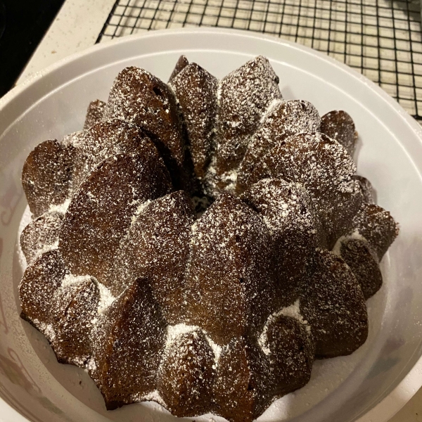 Chocolate Lovers' Favorite Cake