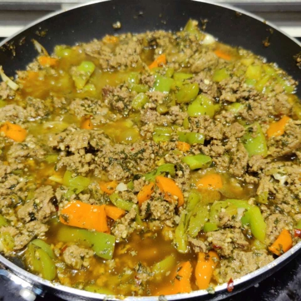 Asian Ground Beef and Pepper Saute