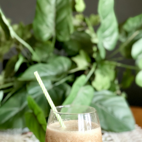 Honeydew Juice With Chocolate Syrup