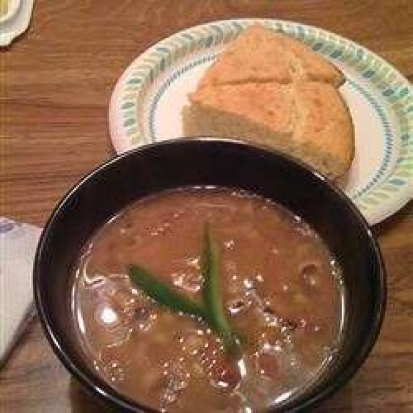 Black-Eyed Peas and Ham Hocks