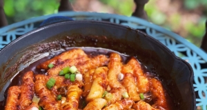 Tteokbokki (Korean Spicy Rice Cakes)
