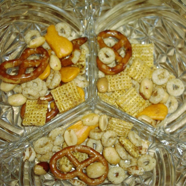 Nuts and Bolts Party Mix