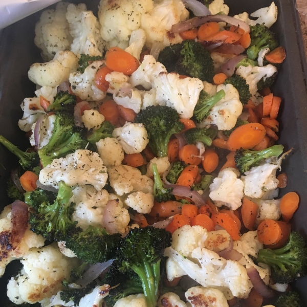 Herb Roasted Vegetables with Garlic Croutons