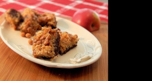 Salted Cashew and Caramel Apple Magic Cookie Bars