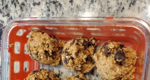 Crunchy Chocolate Chip Peanut Butter Snack Bites
