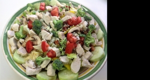 Grilled Chicken, Tomato and Baby Greens Salad with Blue Cheese