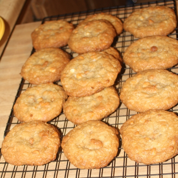 Coco-Scotcheroo Cookies