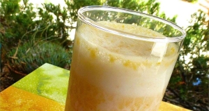 Max's Fresh Fruit Smoothie