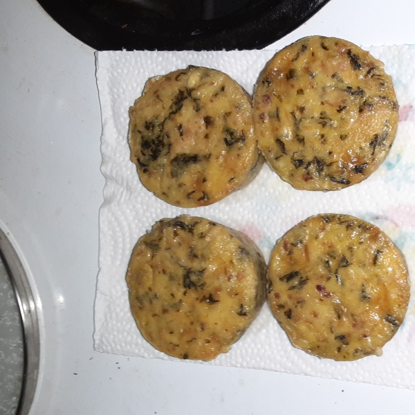 Cindy's Tuna, Spinach, and Bacon Quiche