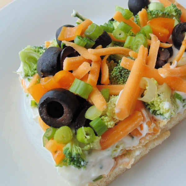 Garden Veggie Pizza Squares