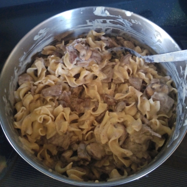 Easy Weeknight Beef Stroganoff