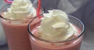 Quenching Creamy Raspberry Punch