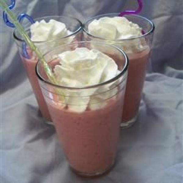 Quenching Creamy Raspberry Punch