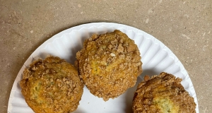 Healthier Banana Crumb Muffins