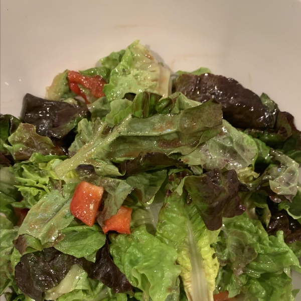 Simple Red Leaf Salad
