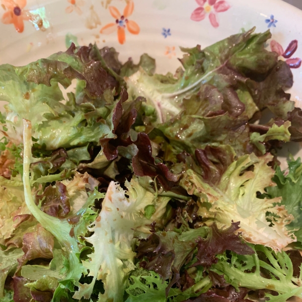 Simple Red Leaf Salad