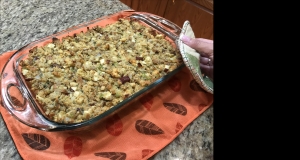 Apple Pecan Cornbread Dressing