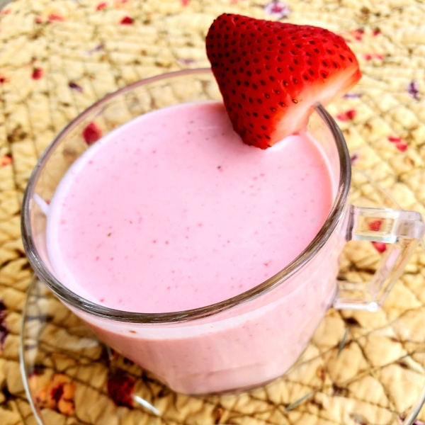 Spring Tea Strawberry Soup