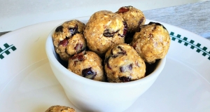 No-Bake Cranberry-Pecan Energy Balls