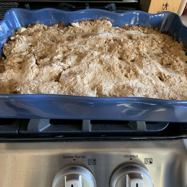 Family Favorite Apple Crisp