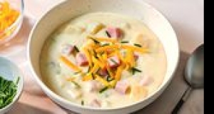 Delicious Ham and Potato Soup