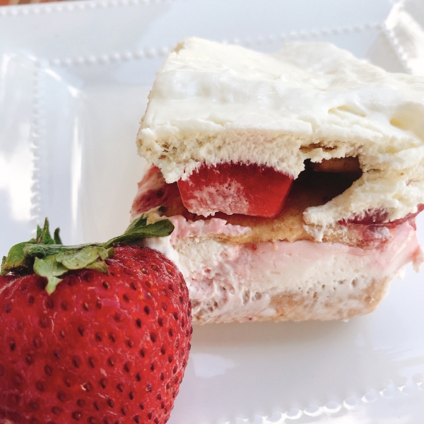 Strawberry Cheesecake Icebox Cake