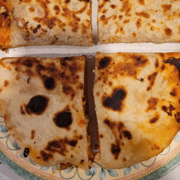 Pizzadilla (Grilled Pizza Sandwich)