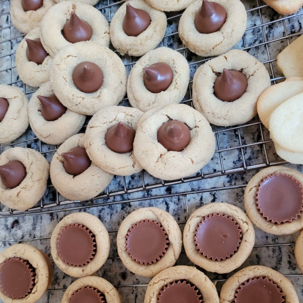 Peanut Butter Cup Cookies