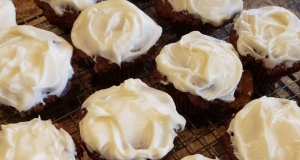 Carrot Cake Cupcakes with Cream Cheese Frosting