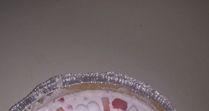 Quick and Easy Strawberry Shake Pie