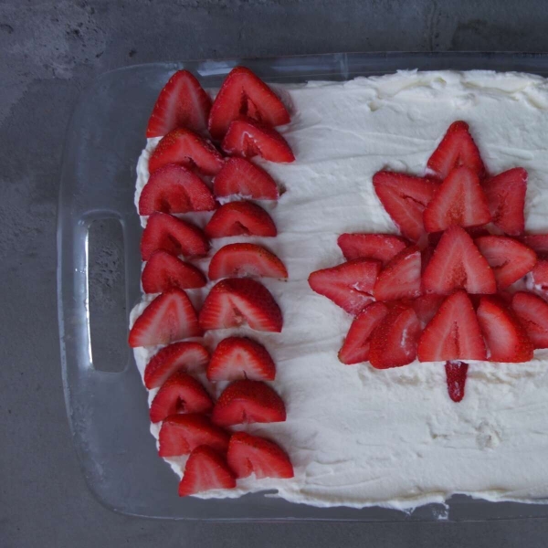 Canadian Flag Cake