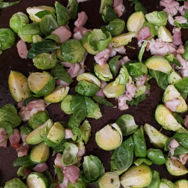 Maple Roasted Brussels Sprouts with Bacon